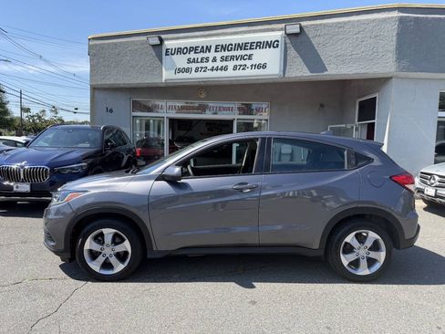 Used 2020 Honda HR-V LX image 4