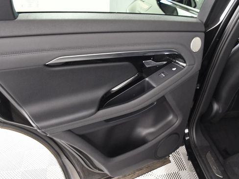 Used 2020 Land Rover Range Rover Evoque R-Dynamic SE AWD/4WD image 26