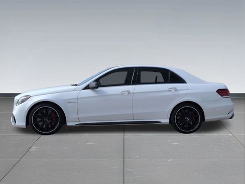 Used 2015 Mercedes-Benz E 63 AMG S-Model image 3