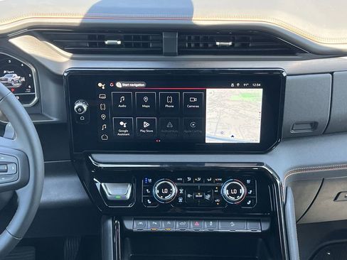 New 2025 GMC Sierra 1500 AT4 w/ Technology Package image 4