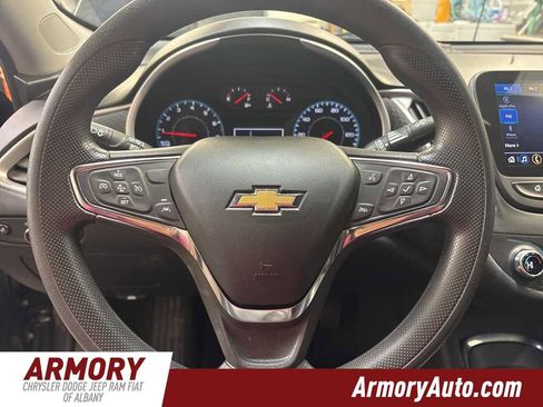 Used 2023 Chevrolet Malibu LT image 13