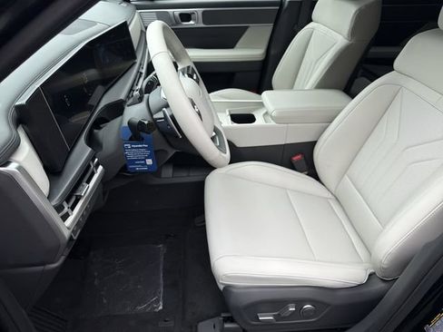 New 2026 Hyundai Santa Fe SEL FWD image 9