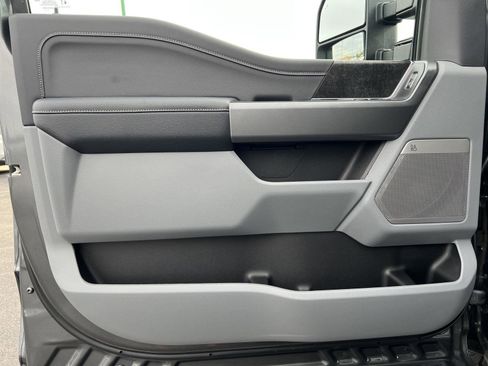 New 2026 Ford F250 XLT w/ XLT Premium Package image 16