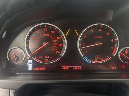 Used 2016 BMW X5 xDrive50i image 20