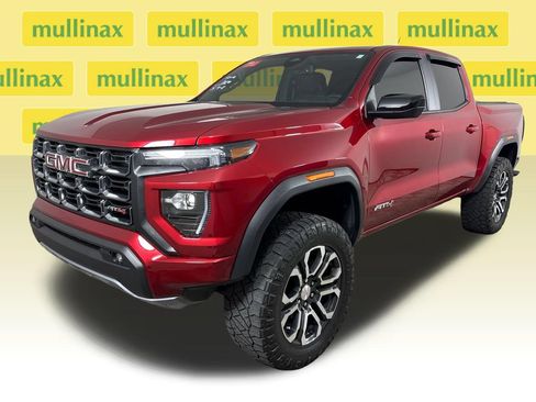 Used 2023 GMC Canyon AT4 w/ AT4 Premium Package AWD/4WD image 12