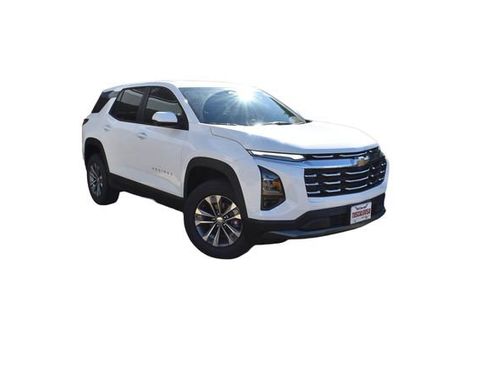 New 2026 Chevrolet Equinox LT w/ Convenience Package II FWD image 2