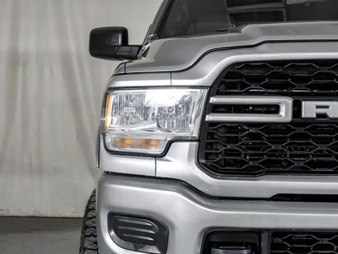 Used 2022 RAM 2500 Tradesman w/ Chrome Appearance Group image 38