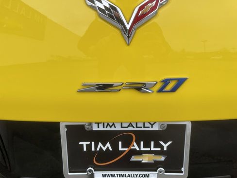 Used 2019 Chevrolet Corvette ZR1 w/ Chrome Badge Package image 23