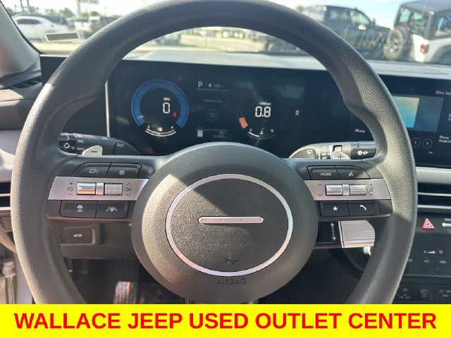 Used 2024 Hyundai Sonata SEL FWD image 16