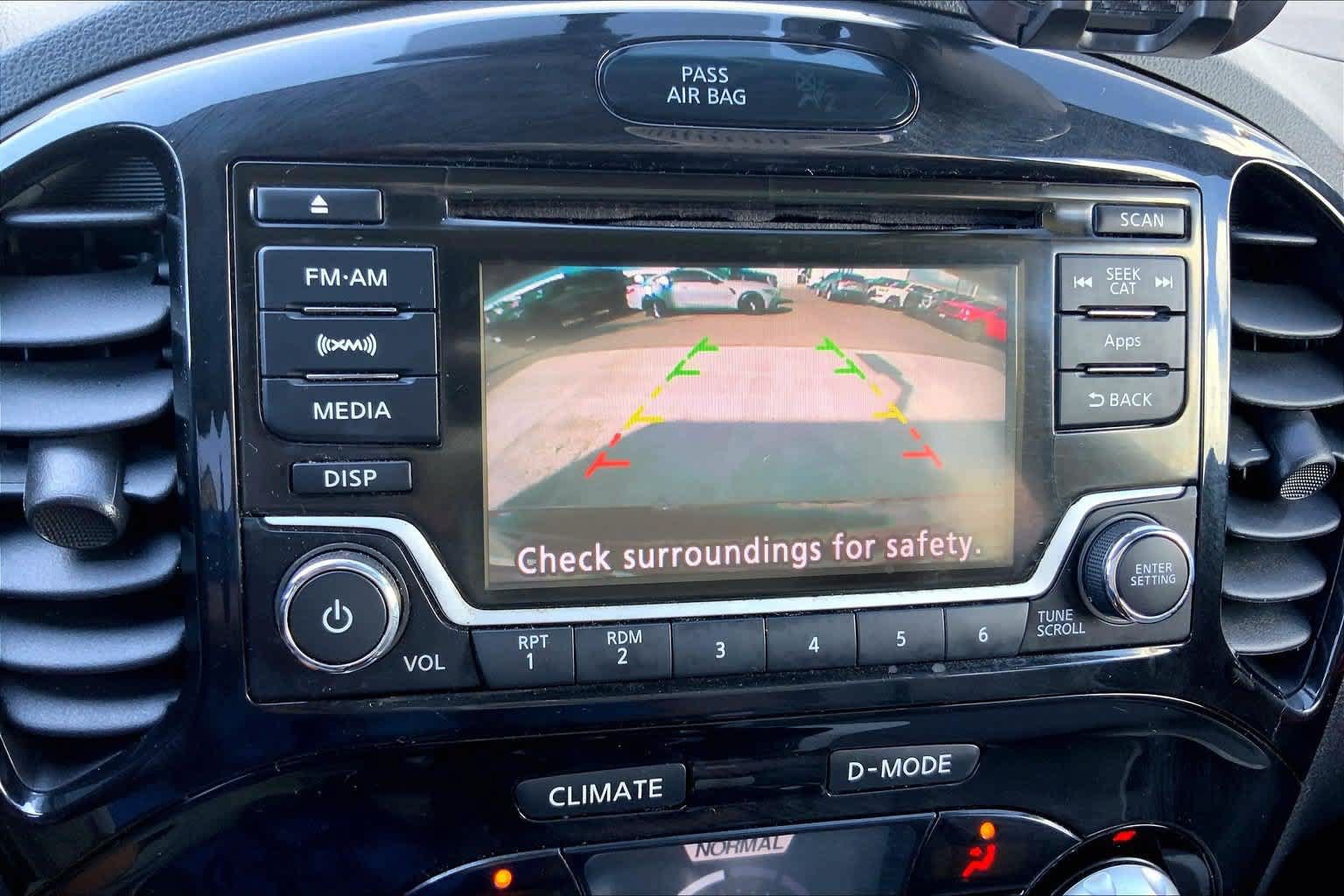Used 2016 Nissan Juke SV FWD image 26