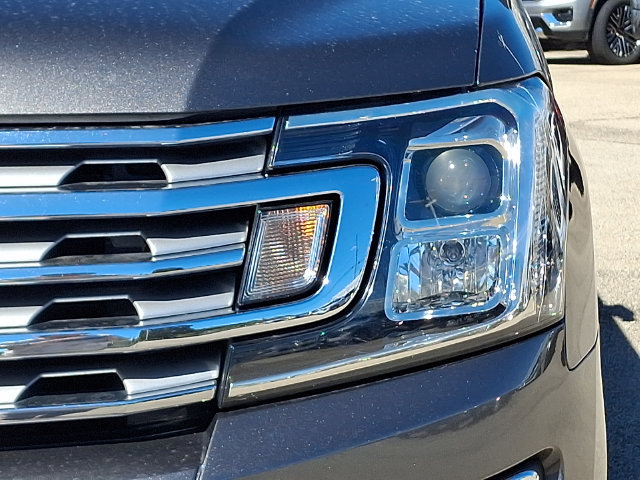 Used 2018 Ford Expedition Limited AWD/4WD image 9