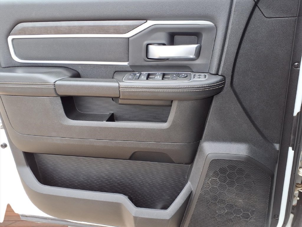 Used 2024 RAM 2500 Big Horn w/ Off Road Package AWD/4WD image 20