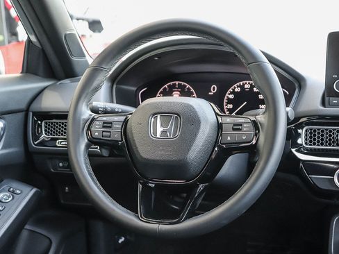 Certified 2025 Honda Civic Sport image 18