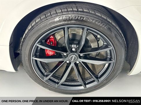 Certified 2024 Nissan Z Performance w/ Floor Mat Package RWD image 28