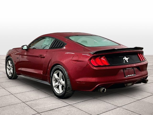 Used 2016 Ford Mustang Coupe RWD image 10