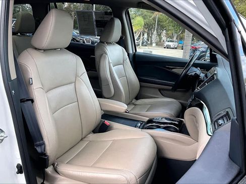 Used 2021 Honda Pilot Elite image 8