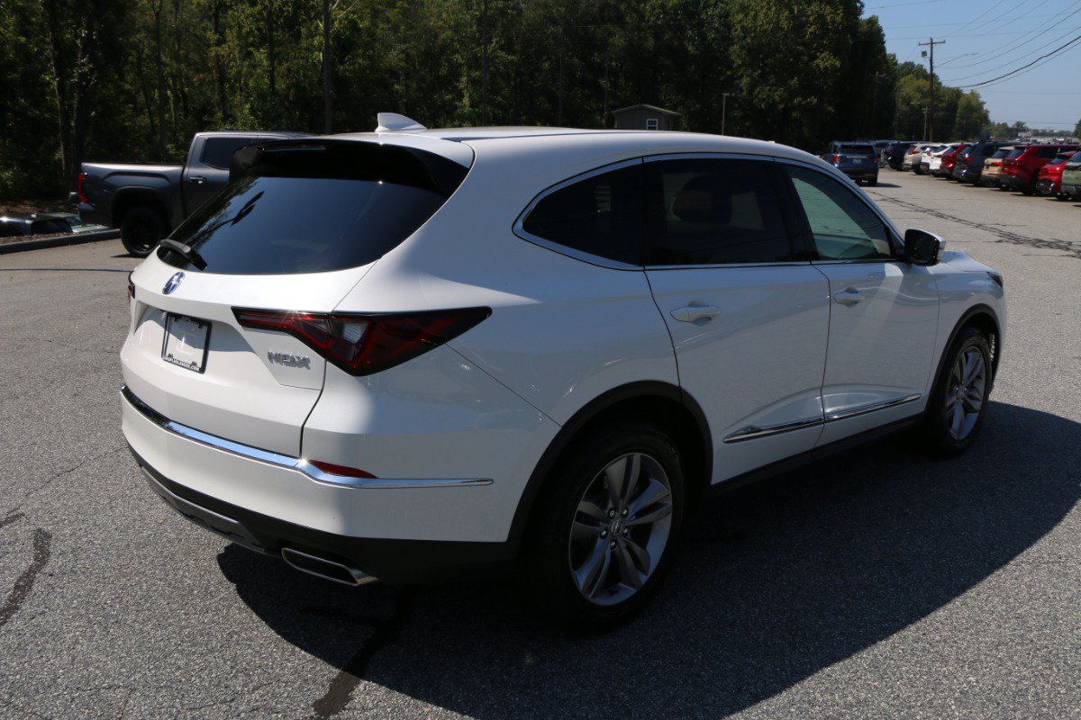Used 2025 Acura MDX FWD image 8