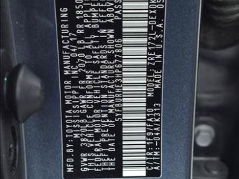Used 2017 Toyota Corolla L FWD image 24