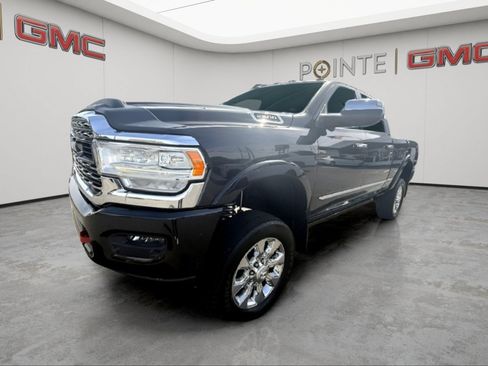 Used 2019 RAM 2500 Limited AWD/4WD image 4