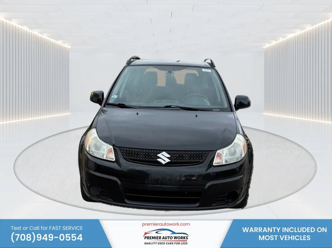 Used 2012 Suzuki SX4 AWD Hatchback image 2