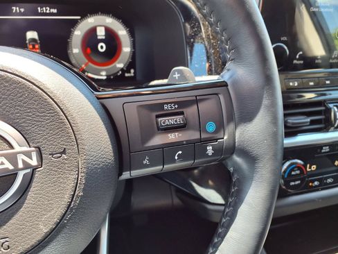 Used 2023 Nissan Pathfinder Platinum FWD image 26