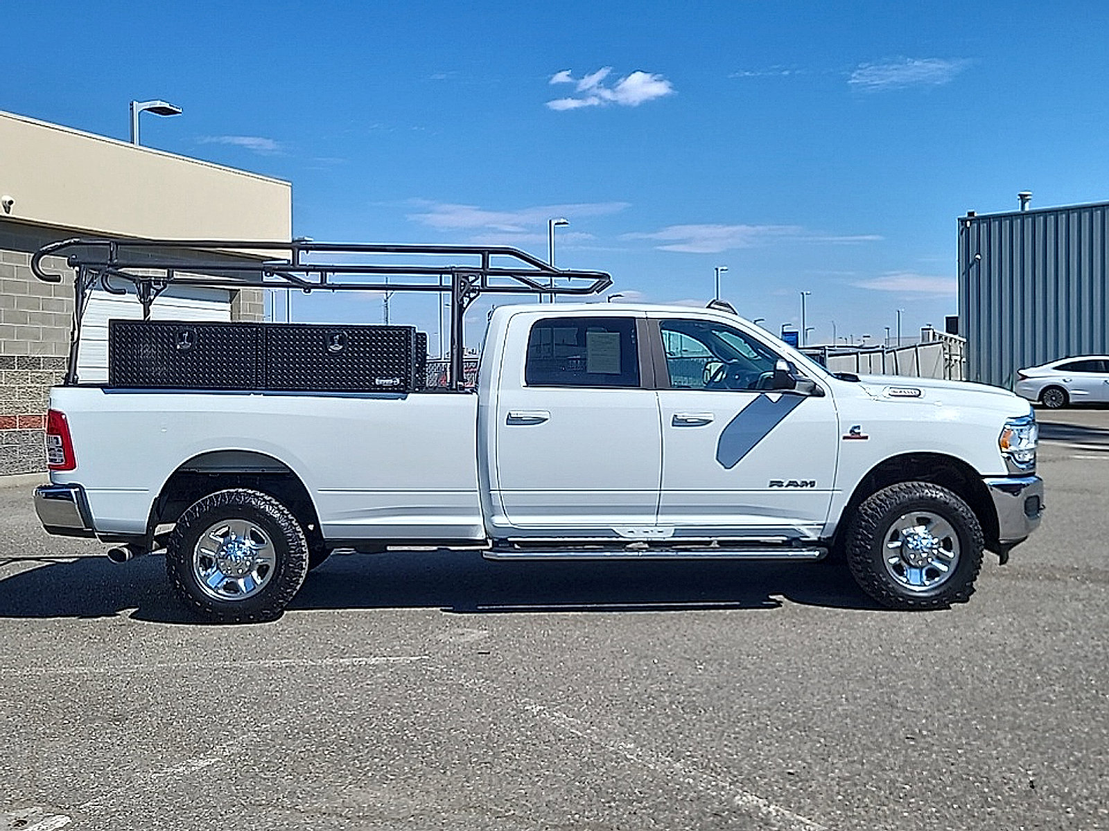 Used 2022 RAM 2500 Big Horn AWD/4WD image 8