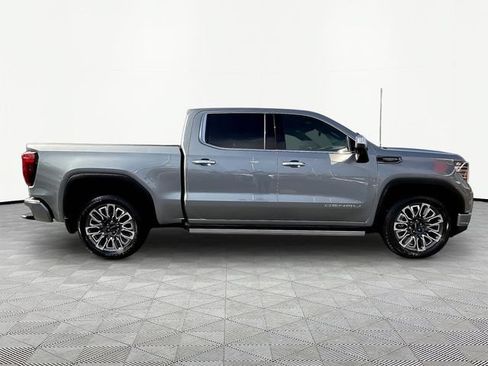 Used 2023 GMC Sierra 1500 Denali Ultimate AWD/4WD image 8