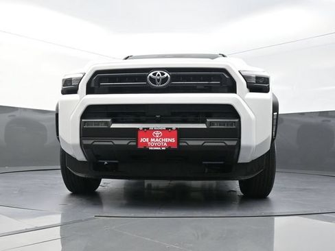Used 2026 Toyota 4Runner SR5 RWD image 31