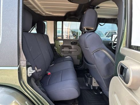 Used 2008 Jeep Wrangler Unlimited Sahara w/ Trailer Tow Group AWD/4WD image 18