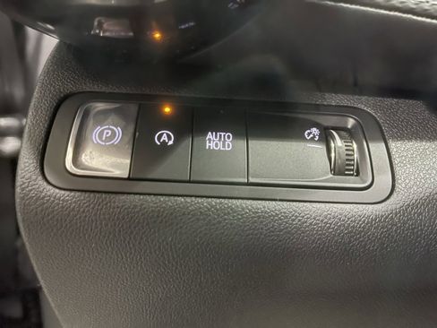 New 2026 Chevrolet Equinox LT image 12