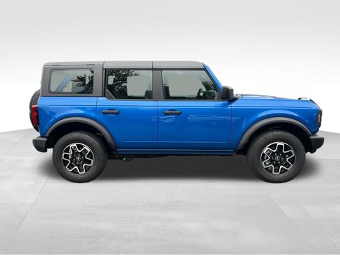 Used 2025 Ford Bronco 4-Door AWD/4WD image 4