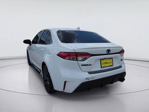 Used 2024 Toyota Corolla SE FWD image 7