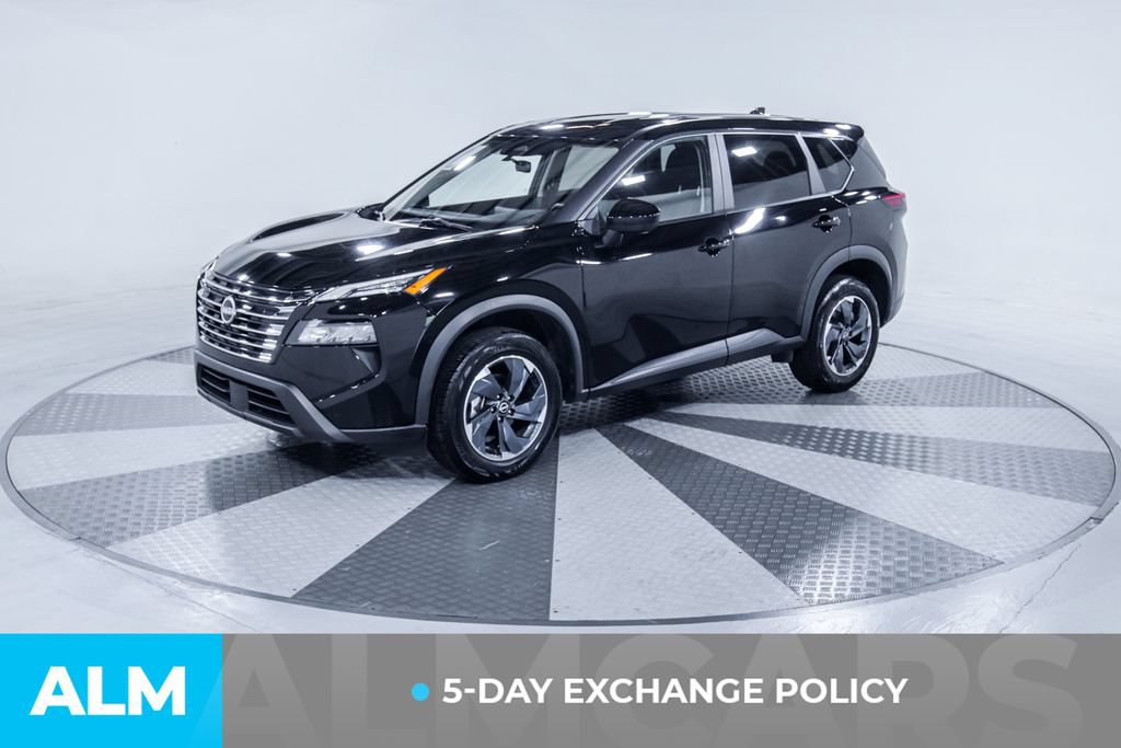 Used 2024 Nissan Rogue SV FWD image 3