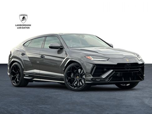 Used 2024 Lamborghini Urus Performante image 1