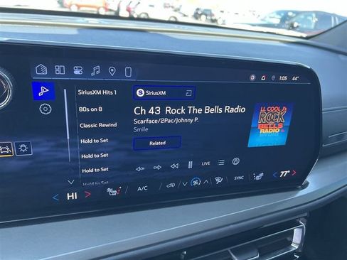 Used 2026 Chevrolet Traverse LT w/ Driver Confidence Package AWD/4WD image 12