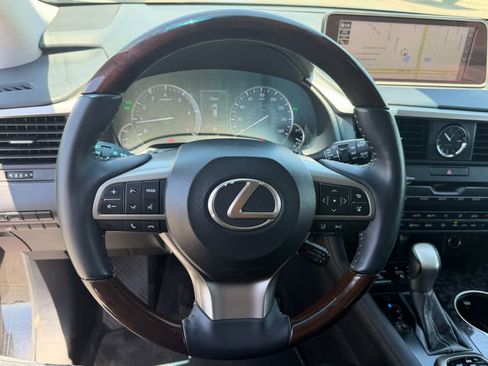 Used 2017 Lexus RX 350 FWD w/ Premium Package image 15
