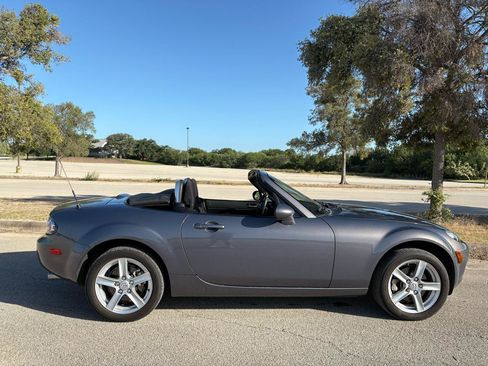 Used 2007 MAZDA MX-5 Miata Sport RWD image 53