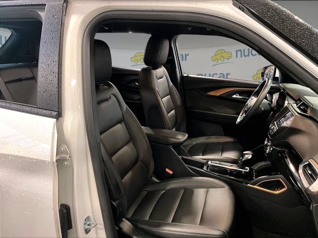 Used 2023 Chevrolet TrailBlazer ACTIV FWD image 11