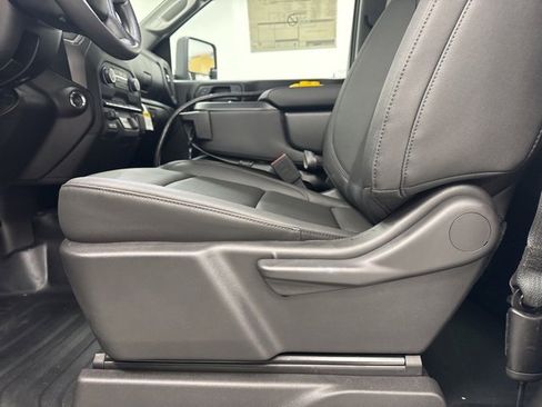 New 2026 Chevrolet Silverado 3500 W/T w/ WT Convenience Package image 9