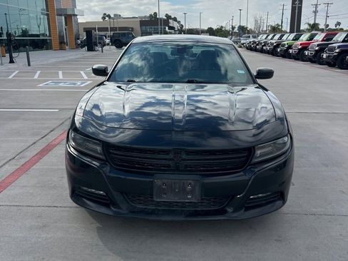 Used 2016 Dodge Charger R/T w/ Plus Group image 2