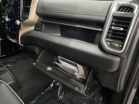 Used 2024 RAM 2500 Laramie w/ Safety Group AWD/4WD image 43