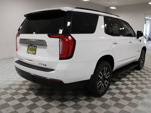 Used 2021 GMC Yukon AT4 image 11