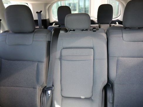 Used 2025 Ford Explorer Active image 18