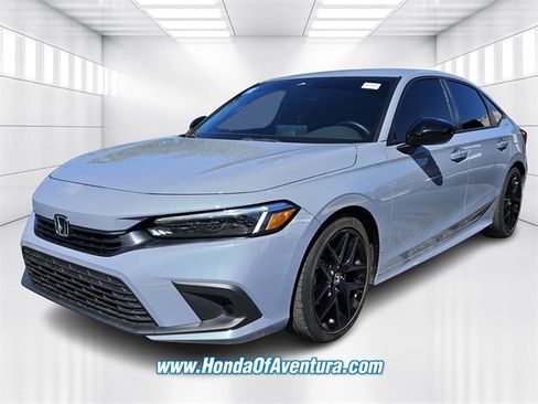 Certified 2024 Honda Civic Sport image 4