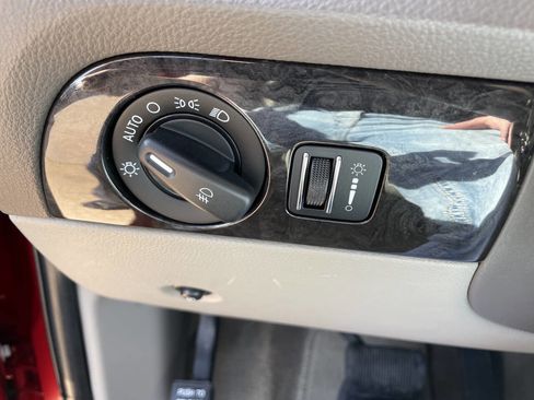 Used 2011 Dodge Durango Crew w/ Entry Nav/Commuter Group image 15