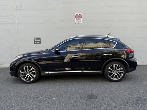 Used 2017 INFINITI QX50 AWD w/ Technology Package image 3