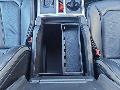 Used 2019 Ford F150 Platinum image 33