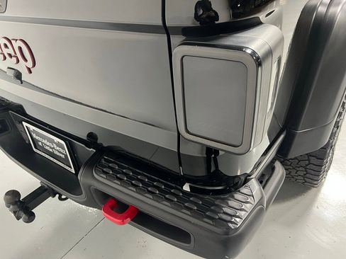Used 2020 Jeep Gladiator Rubicon w/ Dual Top Group image 14