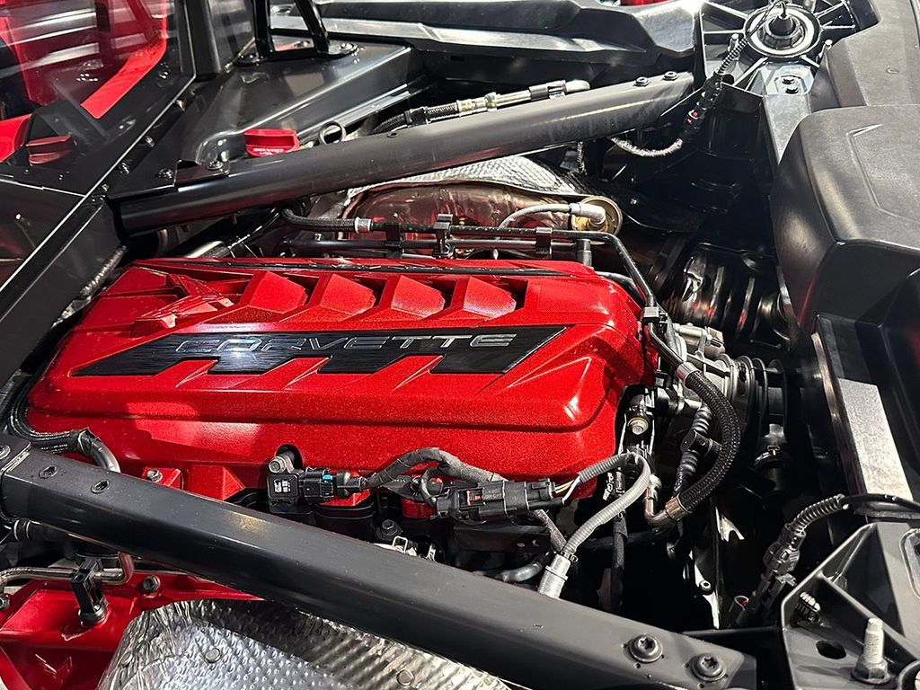 Used 2024 Chevrolet Corvette Stingray Premium Cpe w/ Z51 Performance Package RWD image 38