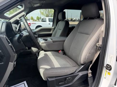 Used 2015 Ford F150 XLT w/ Equipment Group 302A Luxury AWD/4WD image 12